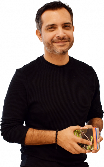 julian-speaker-pro-1.png